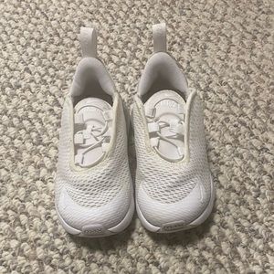 Toddler Nike 270 Size 9